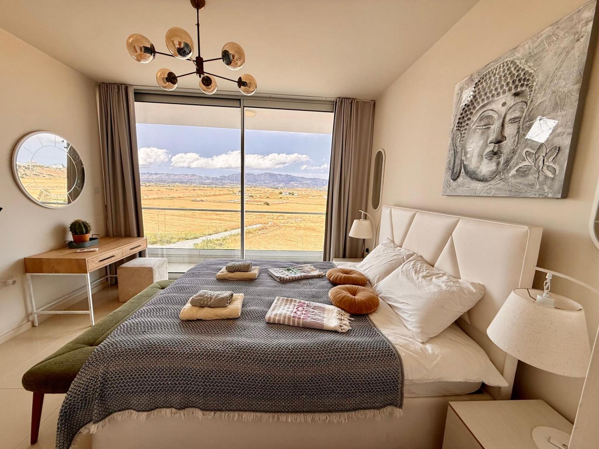 Sea View Suites By The Coast Famagusta  Buitenkant foto